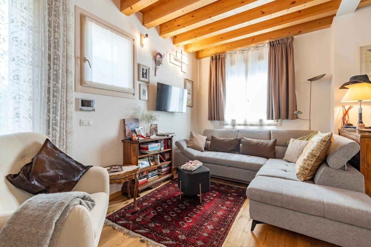 Stylish House Near Hébergement de vacances